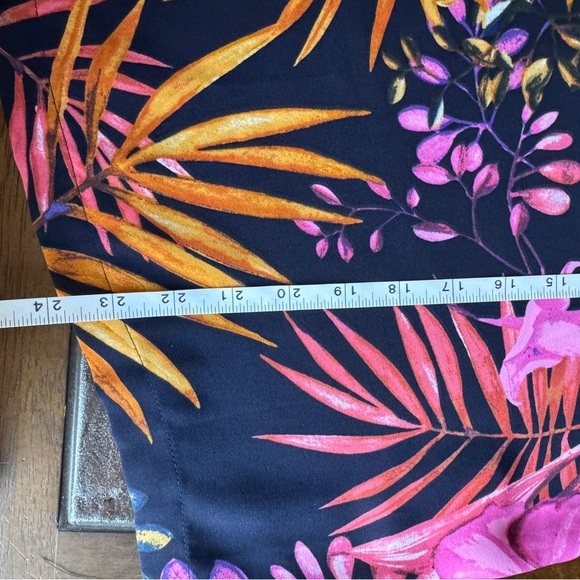 Floral Ruffle Strap Top - Picture 6 of 7